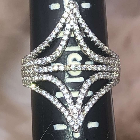 ABSTRACT DIAMOND RING STERLING SILVER - Picture 2 of 9